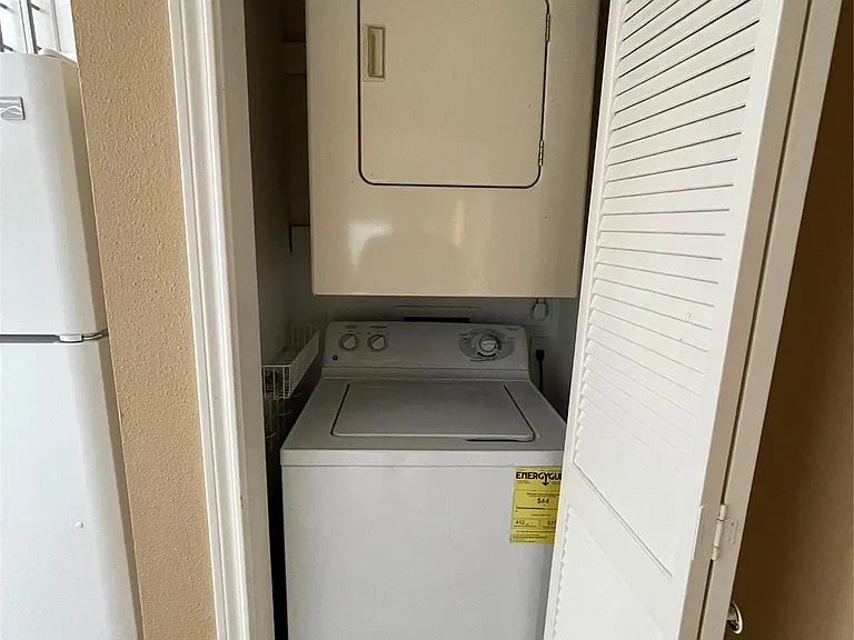 3100 Walnut Bend Ln #208 — Photo 8