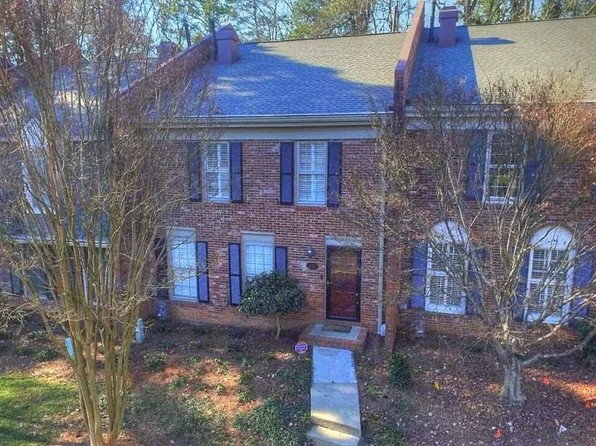 250 The South Chace, Sandy Springs, GA 30328