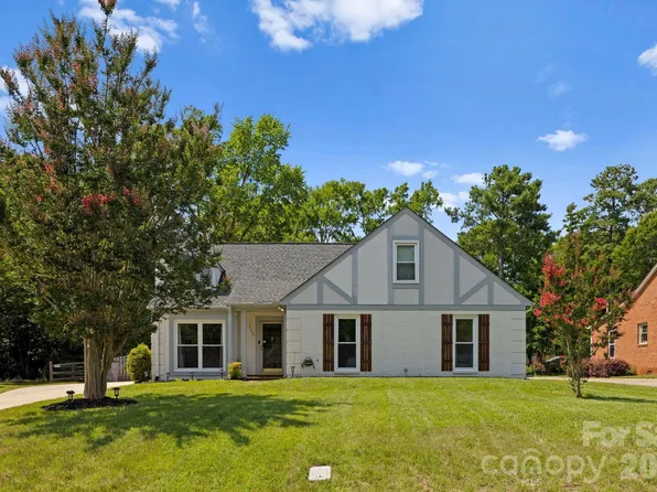 11232 Coachman Cir, Charlotte, NC 28277