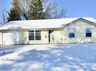 2308 E Vermont Ave, Urbana, IL 61802