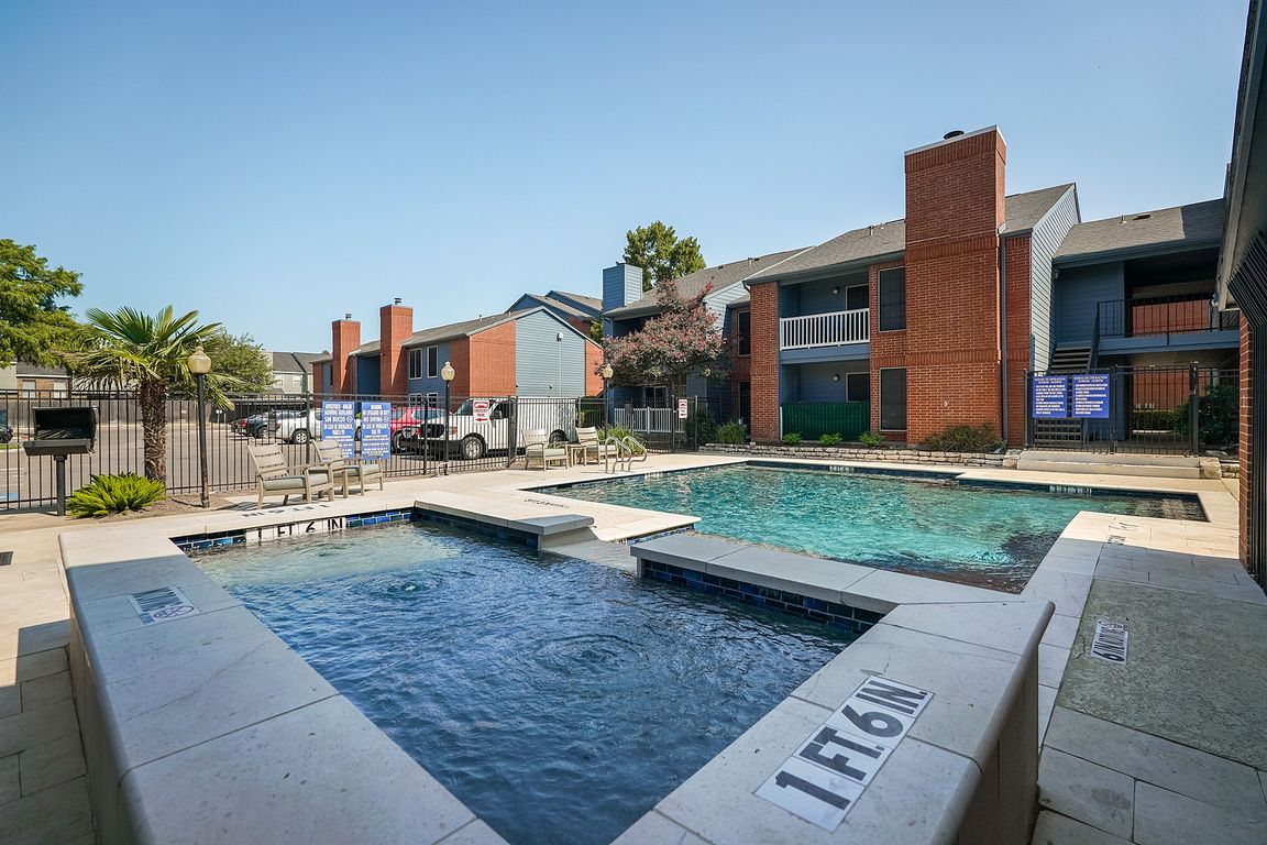 Ironhorse Flats Pool