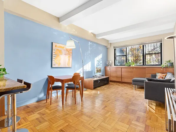 140 7th Avenue image 1 of 6