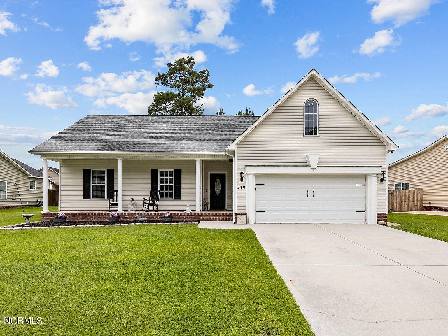 210 Channel Marker Loop, Swansboro, NC 28584 | Zillow