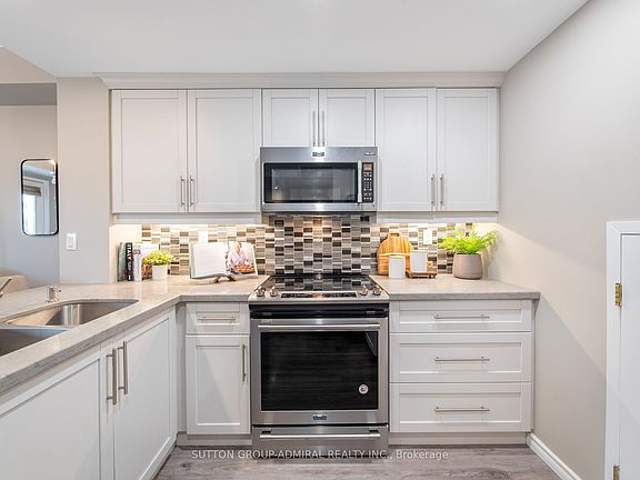 3rd image of 9 Greenbriar Rd #306