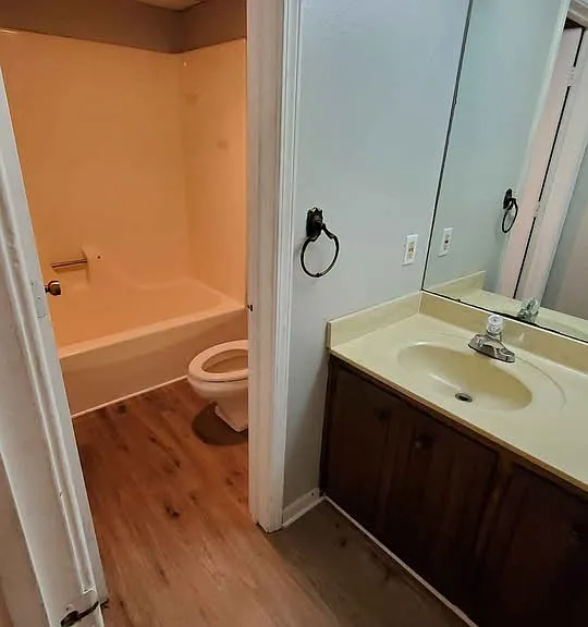 1404 Gause Blvd #6 — Photo 11