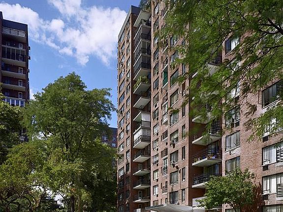 4th image of 10 W 135th St APT 2G