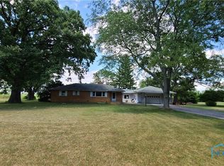 3320 Truman Rd, Perrysburg, OH 43551