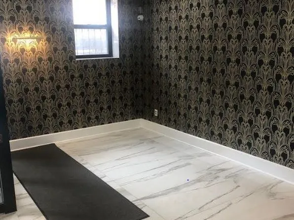 165 Vroom Street image 3 of 11