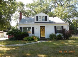 405 Glendale Rd, Loves Park, IL 61111