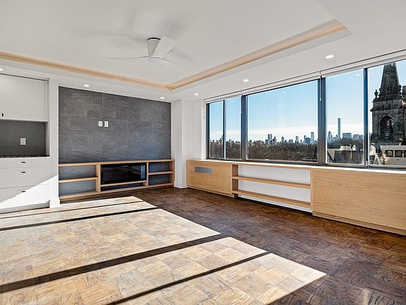 3rd image of 372 Central Park W #9EF