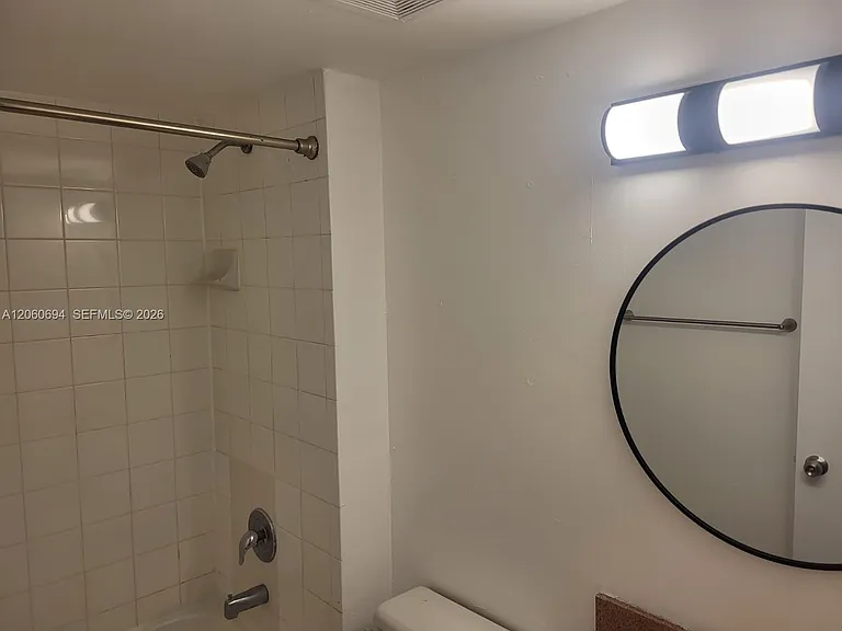 2575 SW 27th Ave #111 — Photo 9
