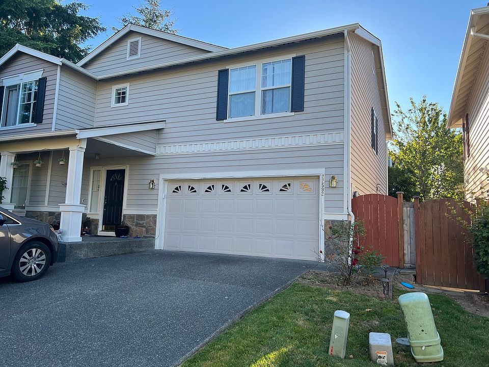1st image of 22592 NE 96th St