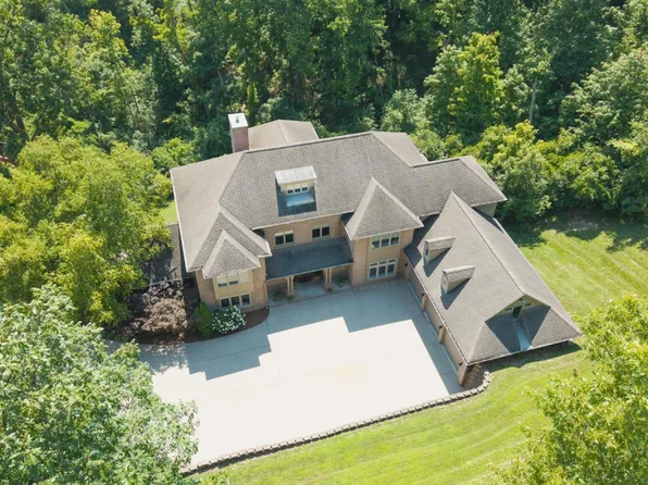 3662 Cooper Rd, Blue Ash, OH 45241