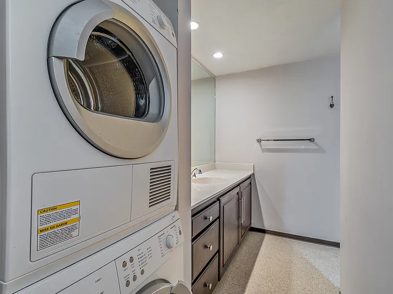 217 Prospect St #B2 — Photo 7
