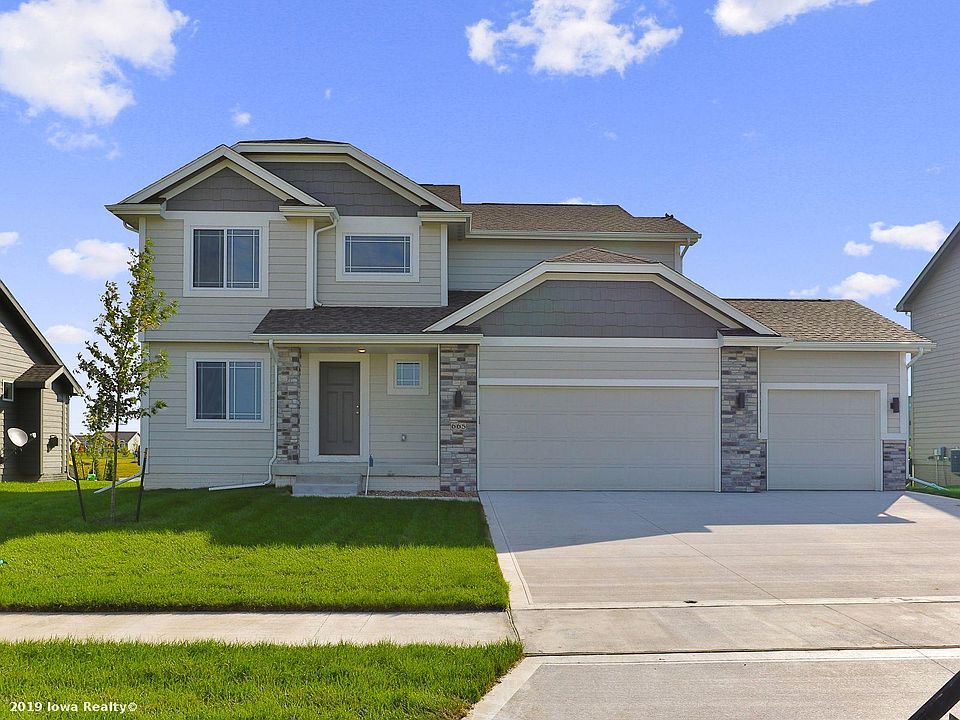 1st image of 665 NE Wilden Dr