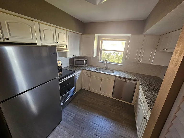 3275 NW 44th St #2 — Photo 4
