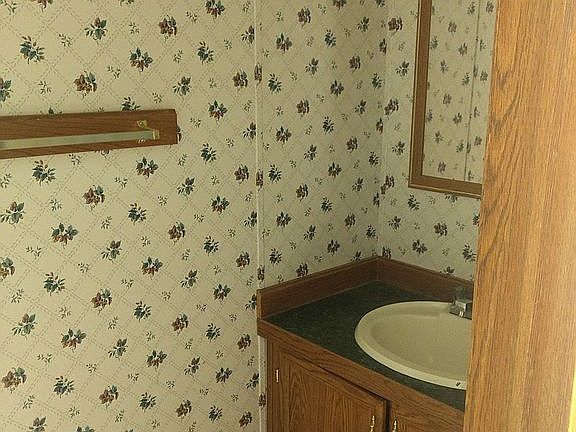 Half bath near laundry