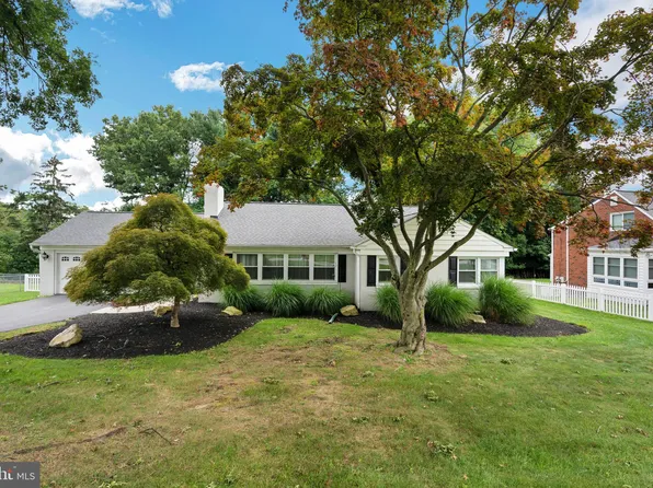 446 Conard Dr, Springfield, PA 19064