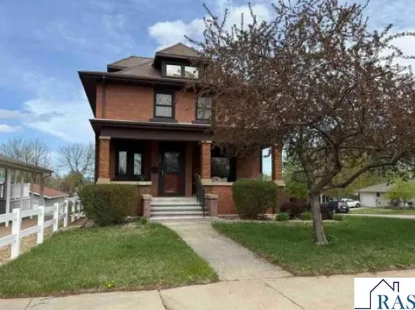 700 N State St, New Ulm, MN 56073
