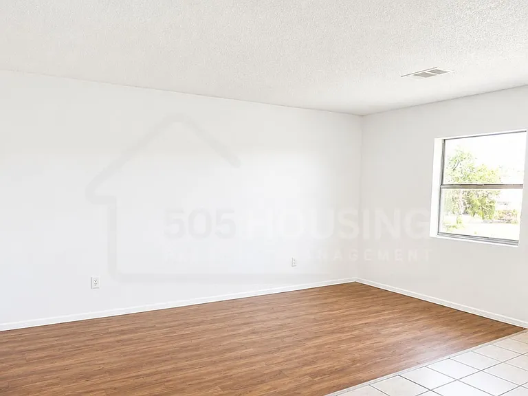 8313 Marquette Ave NE #D — Photo 23