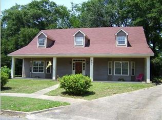 801 Highpoint Cir, Mobile, AL 36693