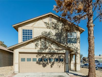 557 Liverpool Ave, Henderson, NV, 89011