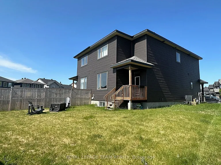 30 Rookie Cres — Photo 31