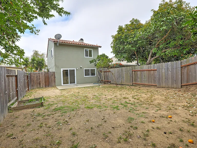 7392 Elmhurst Pl — Photo 21