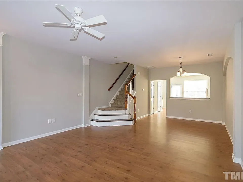 8844 Camden Park Dr