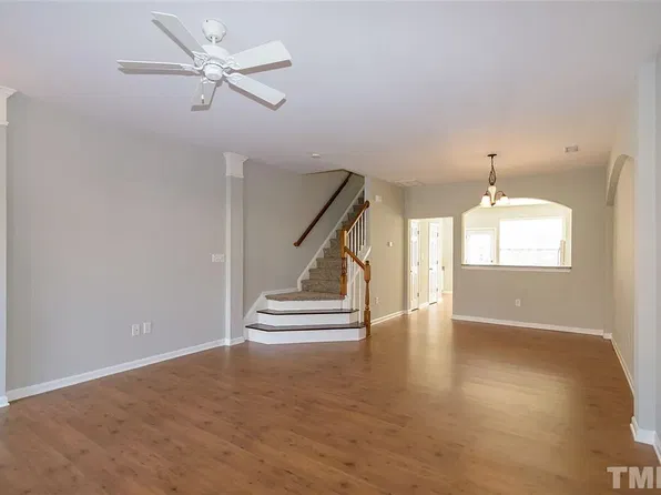 8844 Camden Park Dr, Raleigh, NC 27613