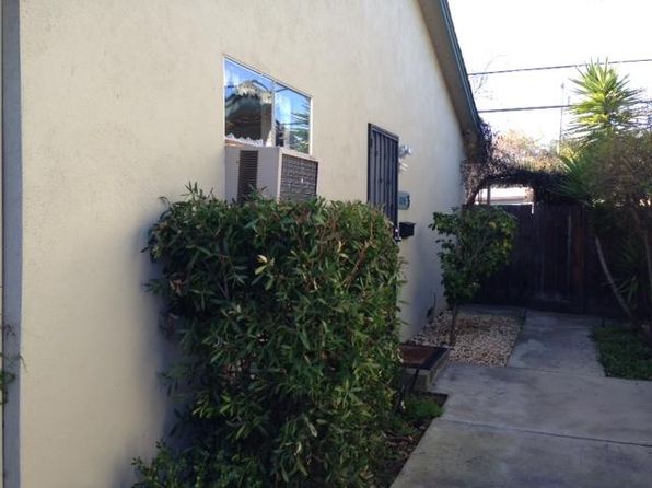 1327 Kingfisher Way