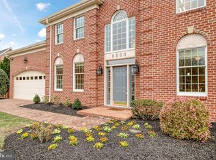 8503 Ashgrove Plantation Cir, Vienna, VA 22182