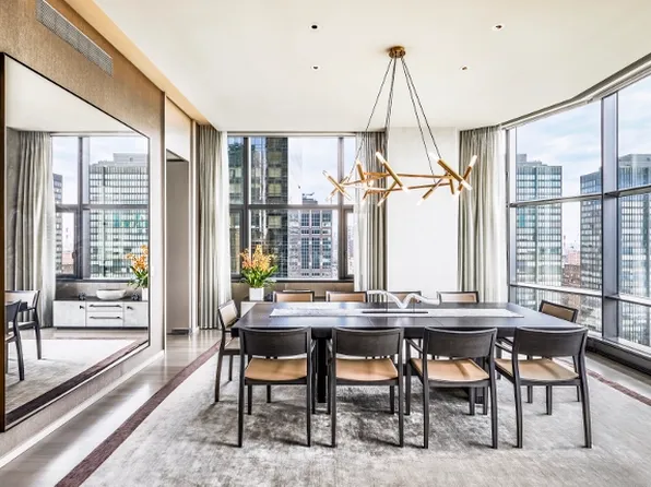 50 United Nations Plaza image 1 of 13