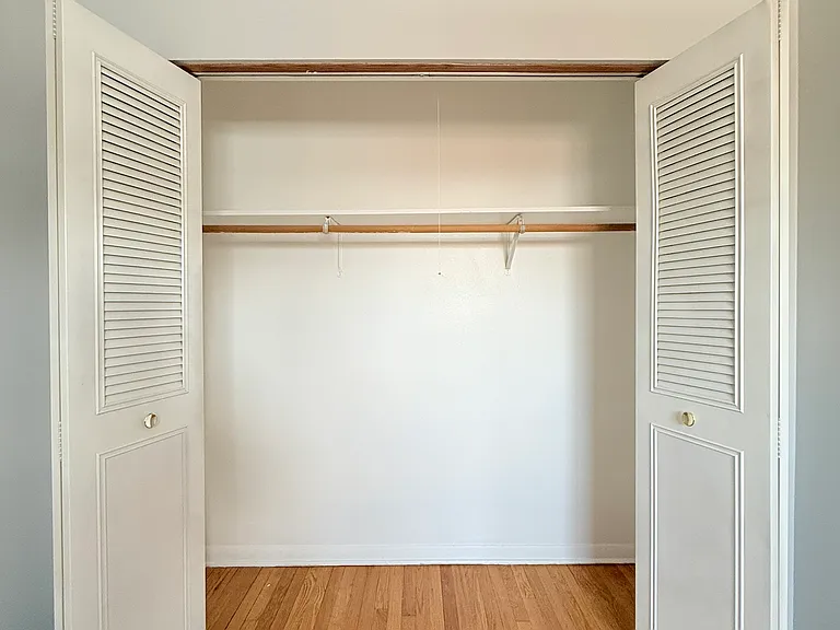 1026 S River Rd #202 — Photo 11