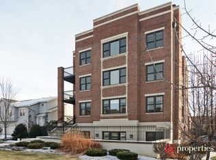 193 S Evergreen Ave #1, Arlington Heights, IL 60005