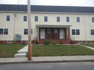 43 Lemuel Ave, Chicopee, MA 01013