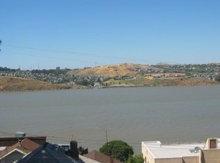 515 Winslow St, Crockett, CA 94525