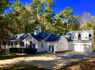 104 Trotters Ct, Youngsville, NC 27596