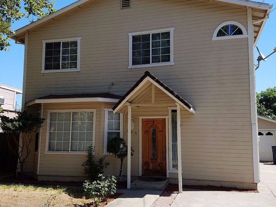 2nd image of 633 Macarthur St