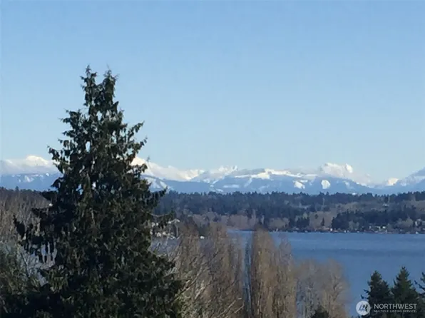 4411 NE 90th Street, Seattle, WA 98115