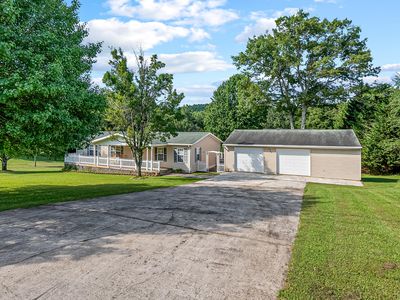 3169 Chantilly Dr, Fancy Gap, VA, 24328