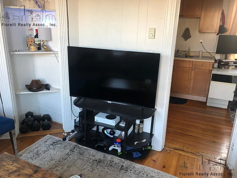 22 Henchman St #5F — Photo 3