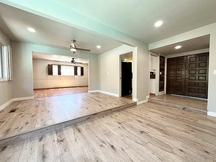 5011 Jennings Way — Photo 11