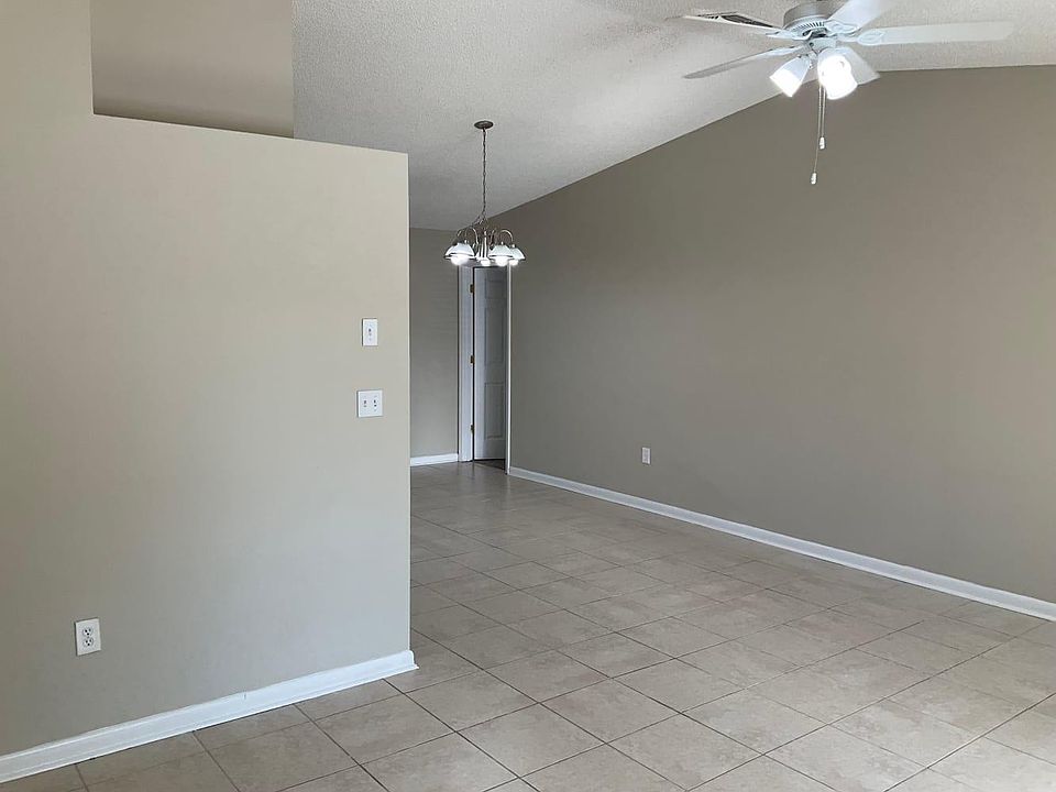 1st image of 281 Millstone Dr