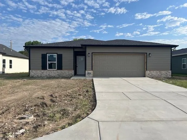 2836 S Maize Ct, Wichita, KS 67215