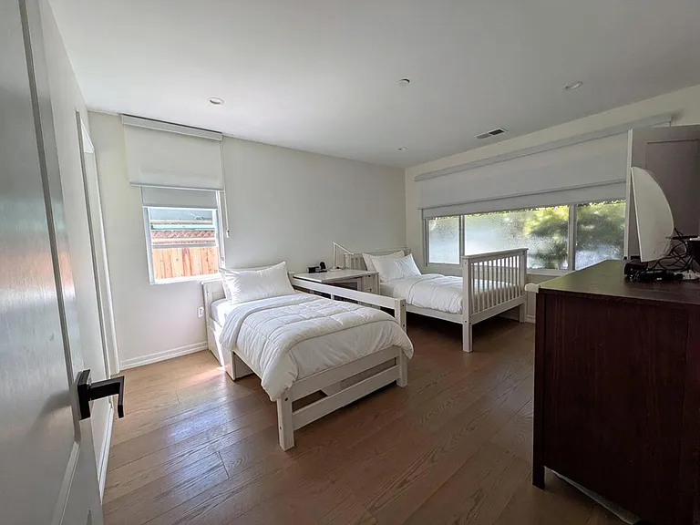 guest room with full bath