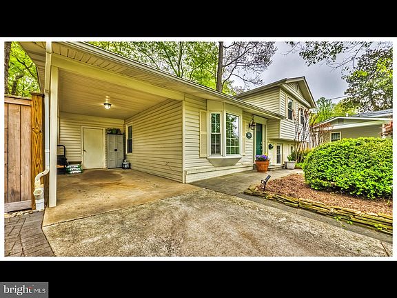 5th image of 4907 Baffin Bay Ln