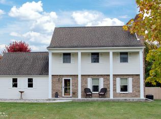 6969 Marsh Rd, Cottrellville, MI 48039