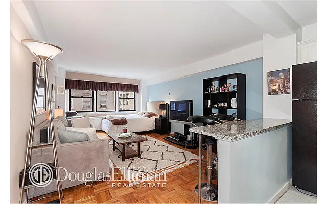 Sold by Douglas Elliman | media 5