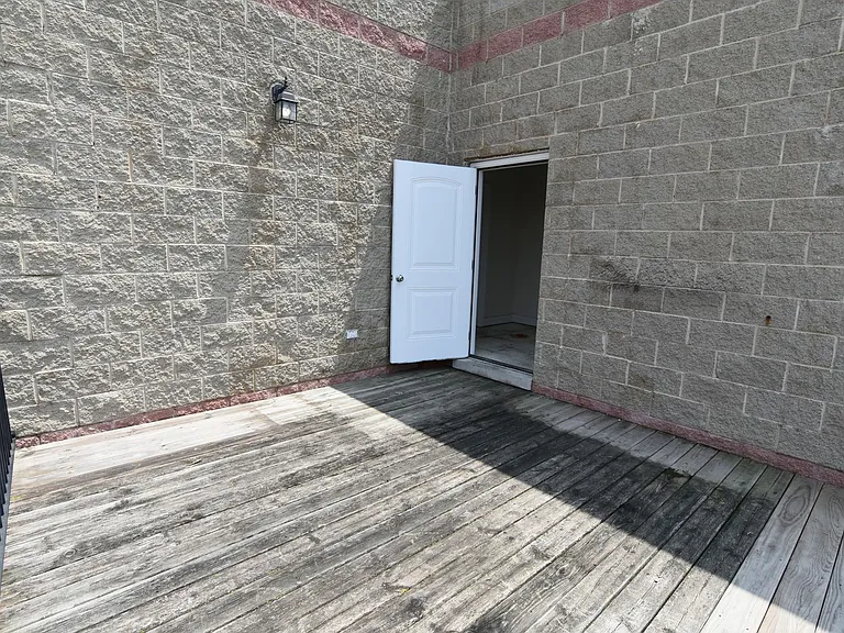 5140 N Clark St — Photo 19